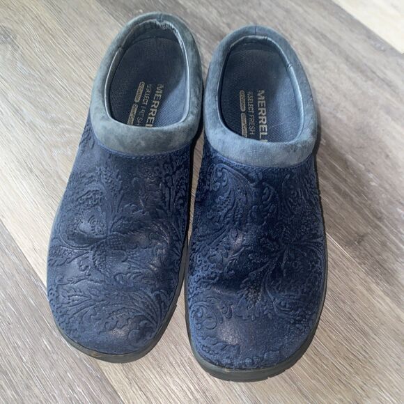 Merrell Womens Size 6 Blue  Floral Embossed Air Cushion Qform Clogs - Picture 1 of 8